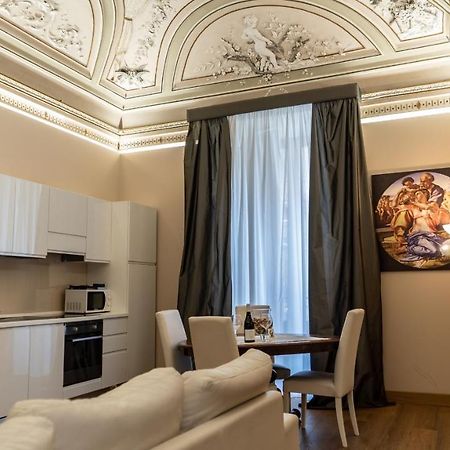 Duca Di Sarro Le Suites Katania Zewnętrze zdjęcie