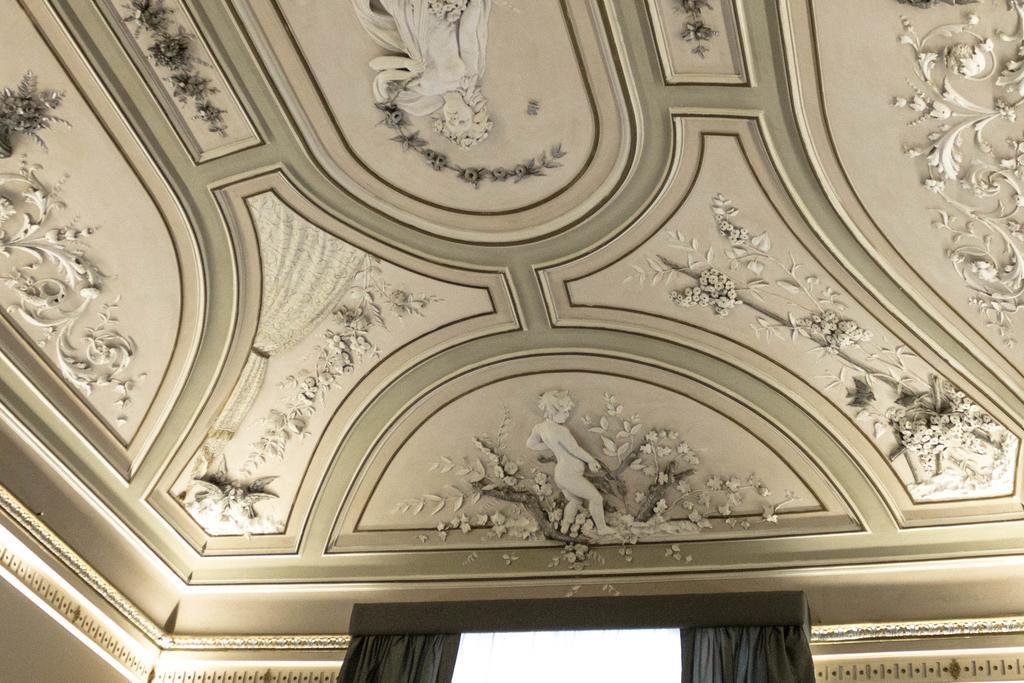 Duca Di Sarro Le Suites Katania Zewnętrze zdjęcie
