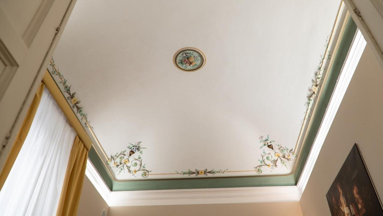 Duca Di Sarro Le Suites Katania Zewnętrze zdjęcie