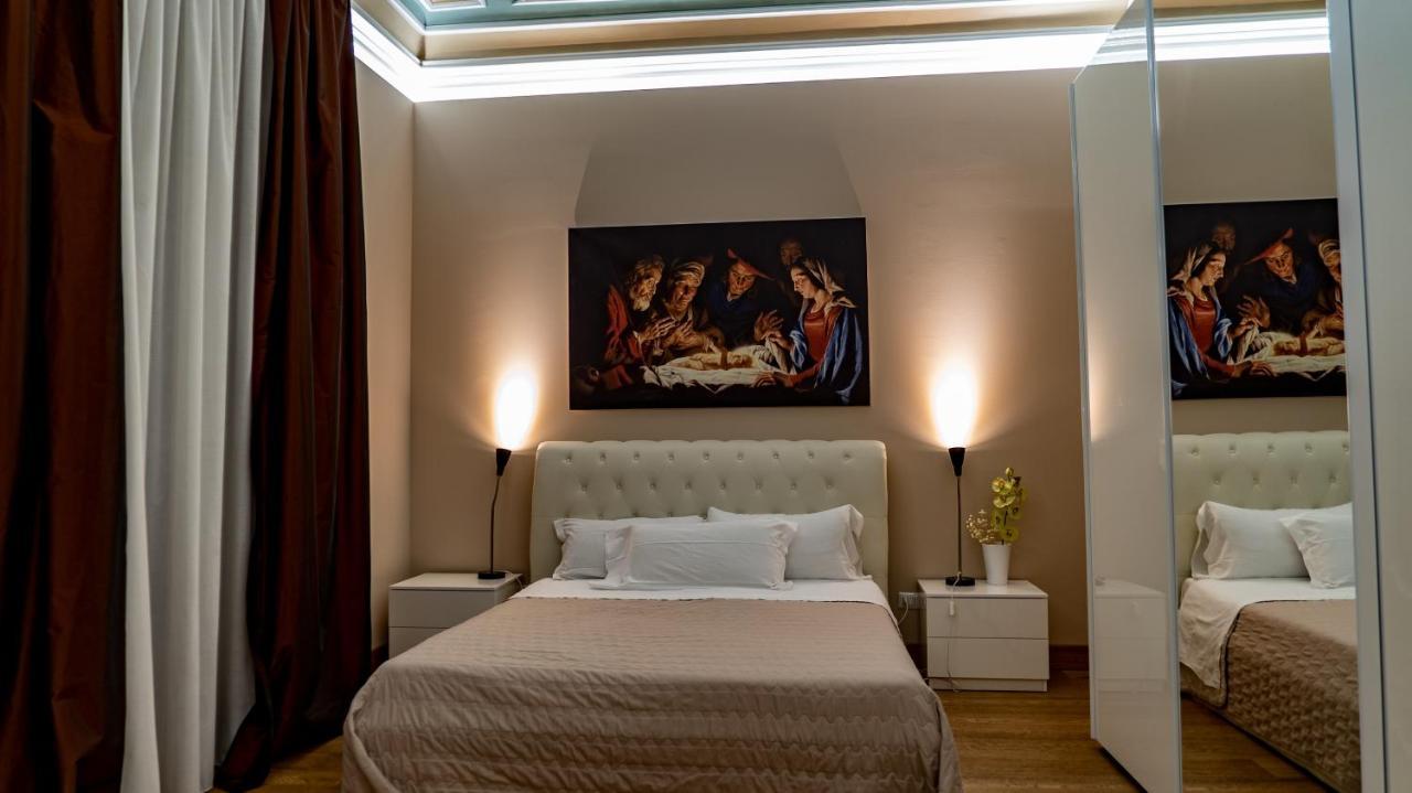 Duca Di Sarro Le Suites Katania Zewnętrze zdjęcie