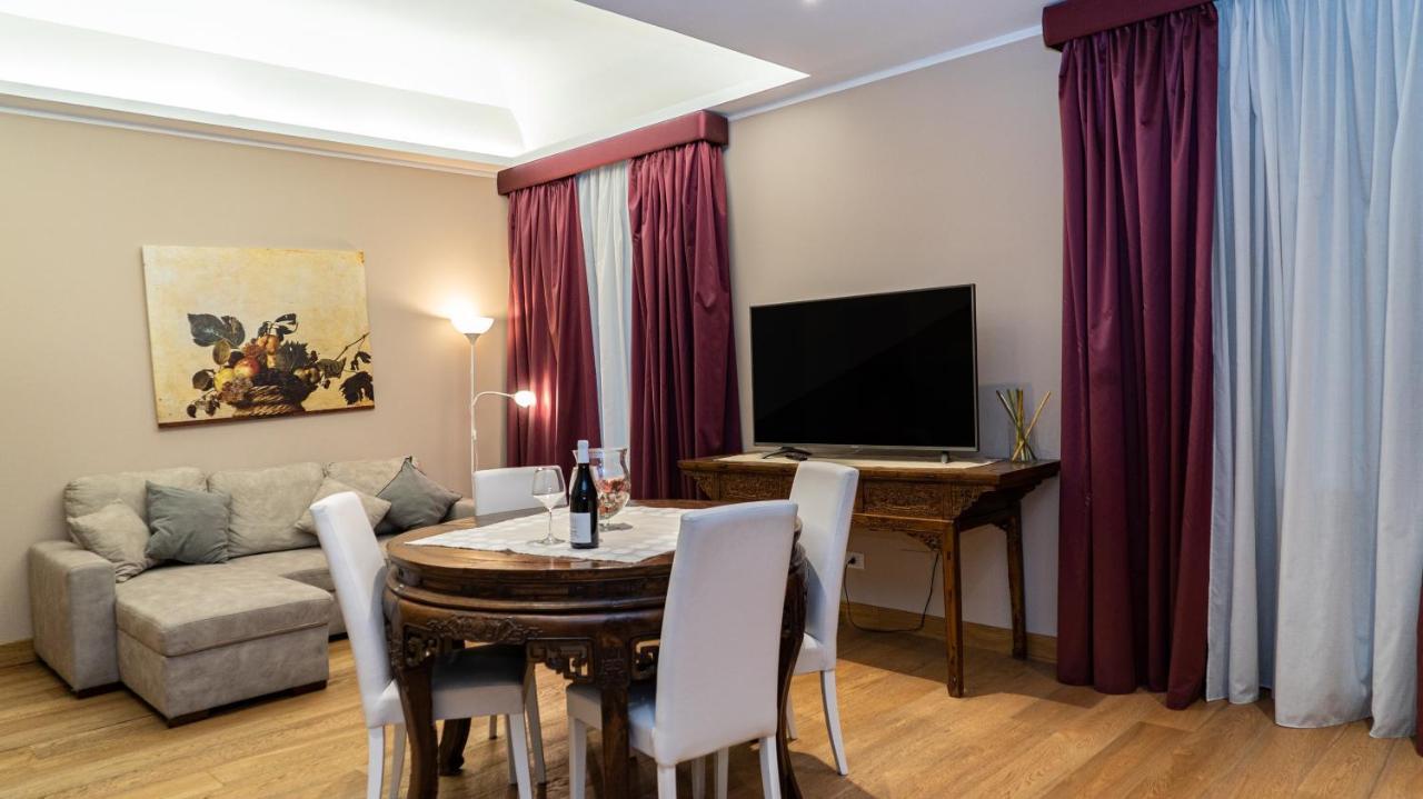 Duca Di Sarro Le Suites Katania Zewnętrze zdjęcie